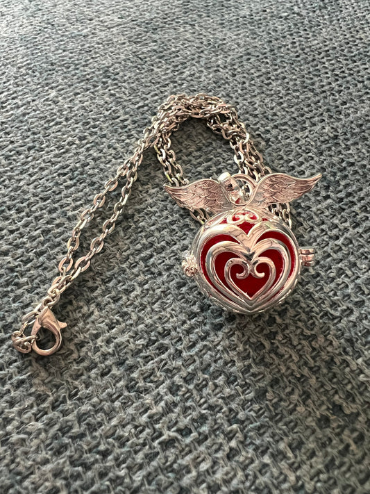 Heart Wings Oil Diffuser Pendant