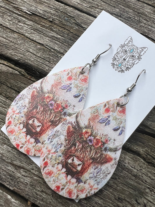 Teardrop Highland Cow Earrings