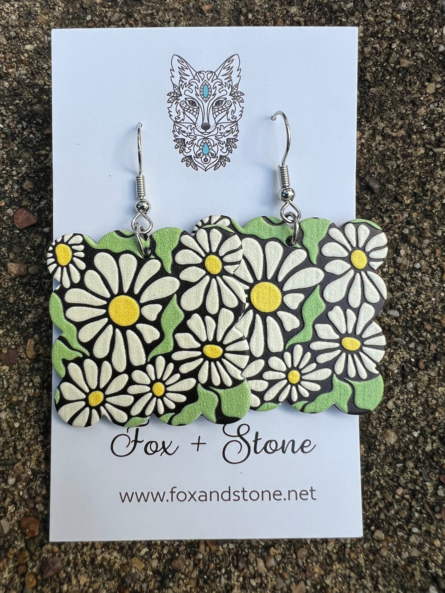 Pretty Daisy Sage Earrings
