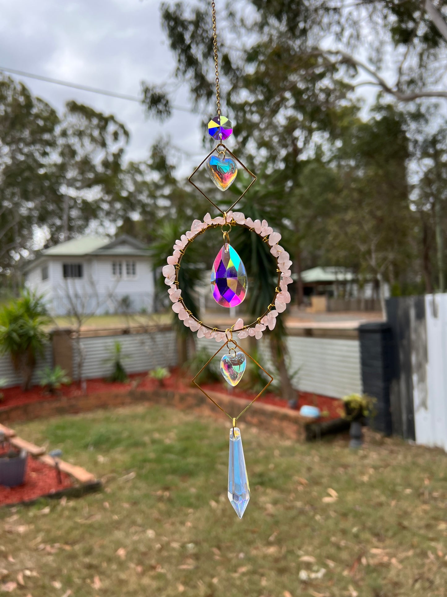 Delphi Round Heart Rose Quartz Sun Catche