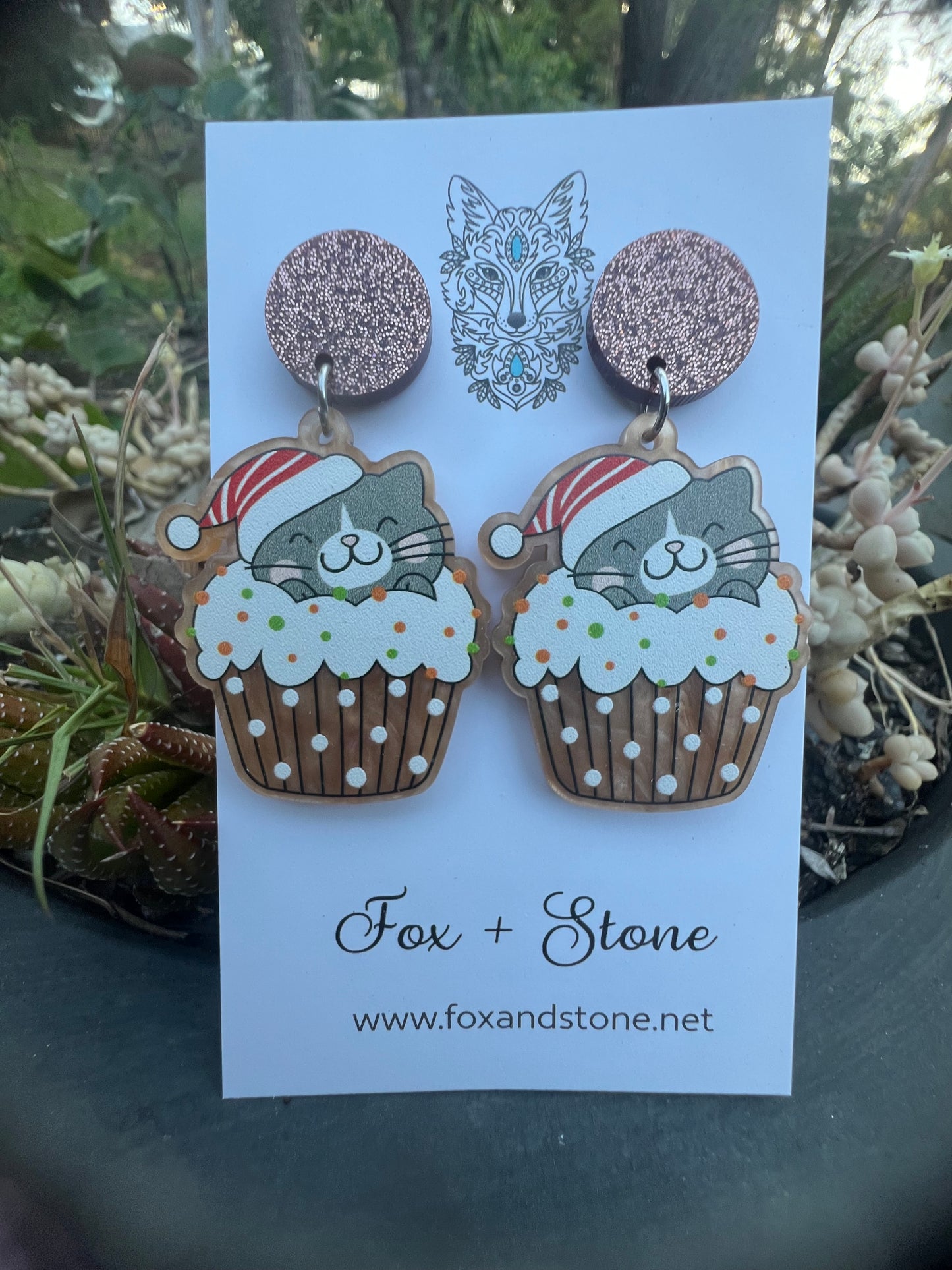 Cupcake Kitty Christmas Earrings