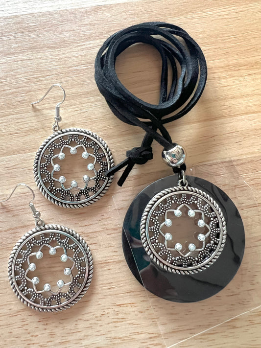 Boho Mandala Pendant Earring Set