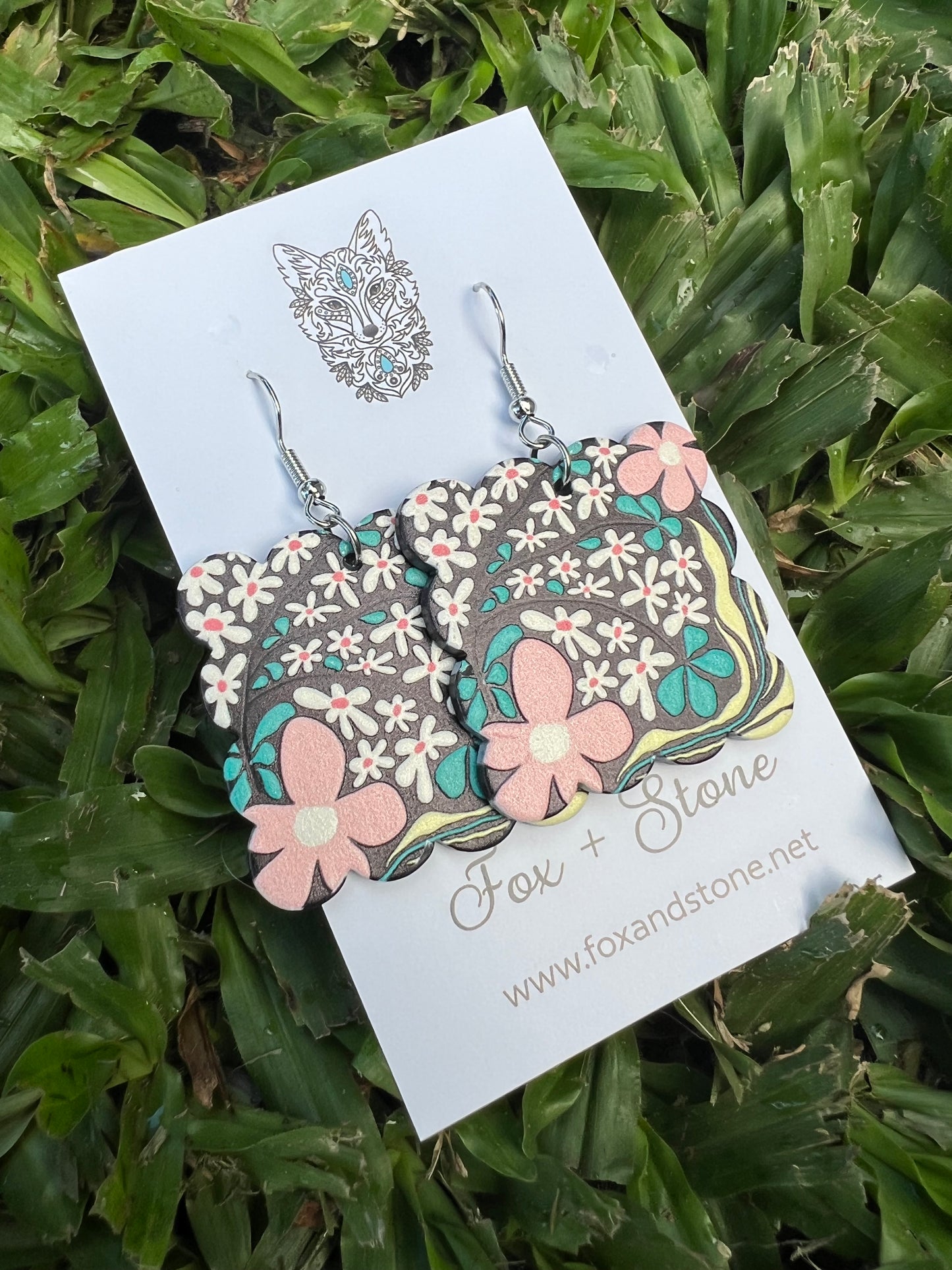 Black Pink Jaycinta Flower Earrings