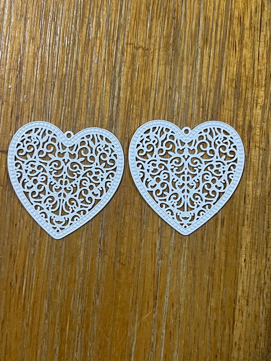 Heart Filigree White Earrings