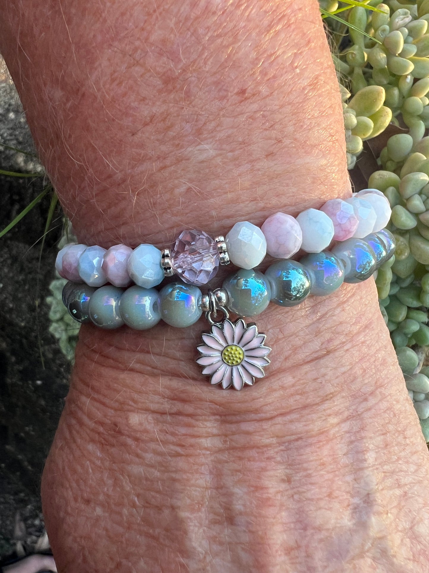 Daisy Charm Czeck Beaded Bracelet Set
