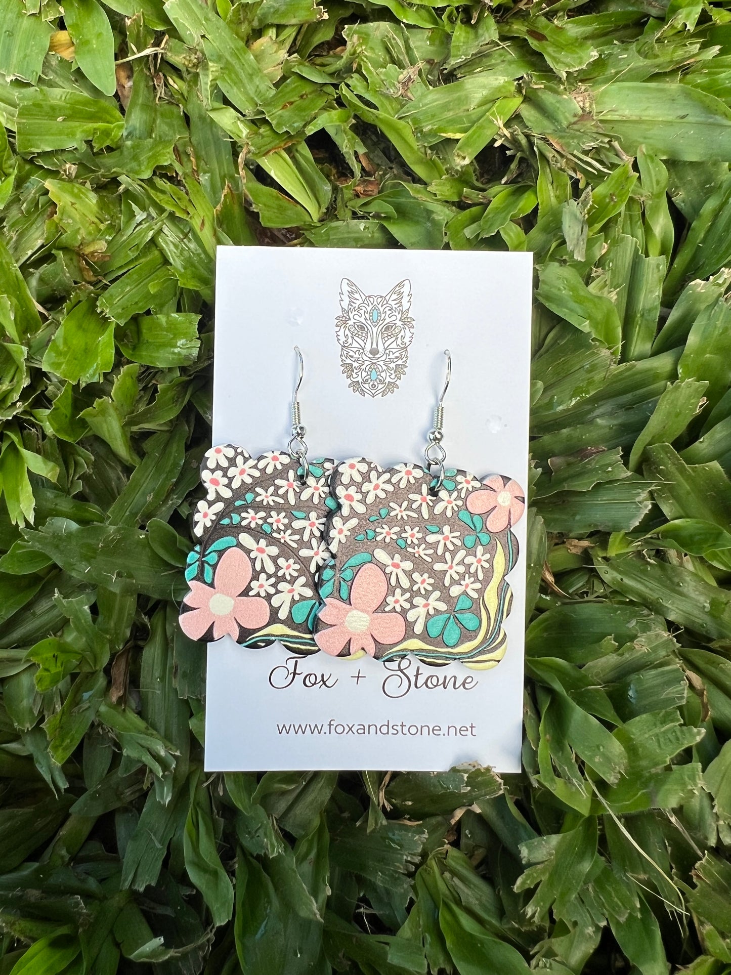 Black Pink Jaycinta Flower Earrings