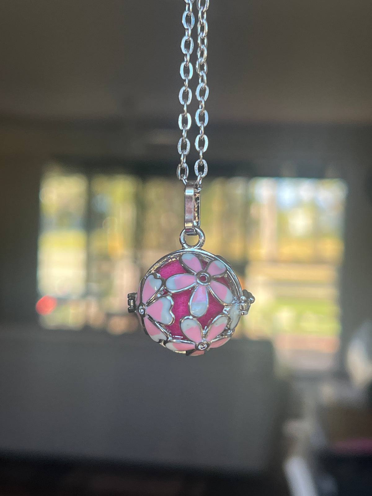 Oil Diffuser Pendant Poppy