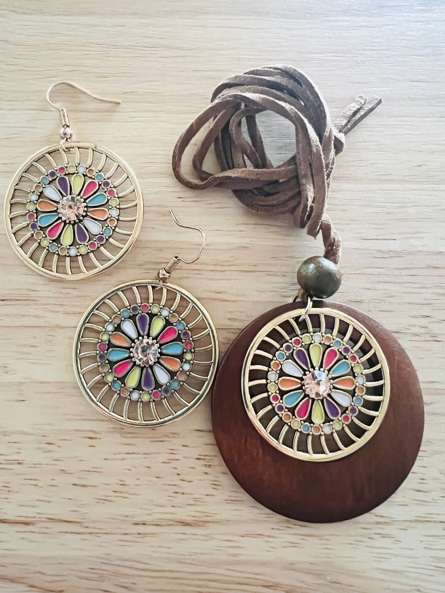 Gold Flower Pendant Earring Set
