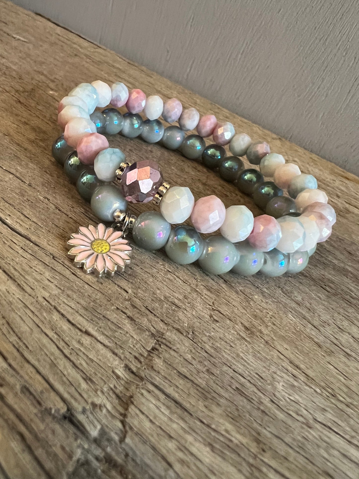 Daisy Charm Czeck Beaded Bracelet Set