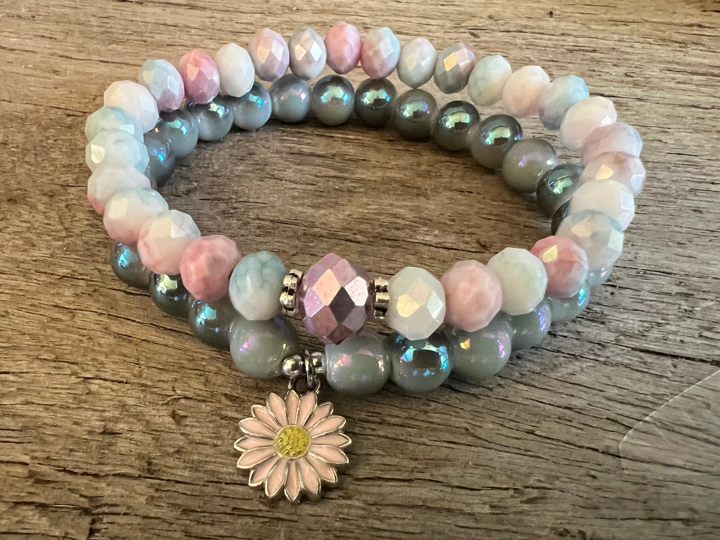 Daisy Charm Czeck Beaded Bracelet Set