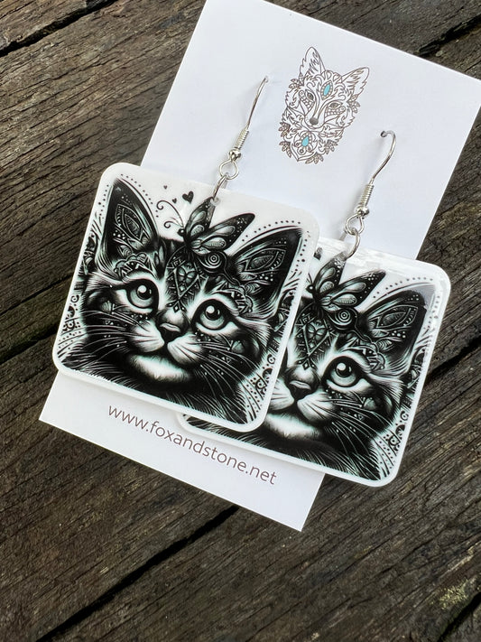 Beautiful Cat with Butterfly Earrings