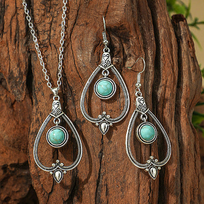 Turquoise Bohemian Pendant Earring Set