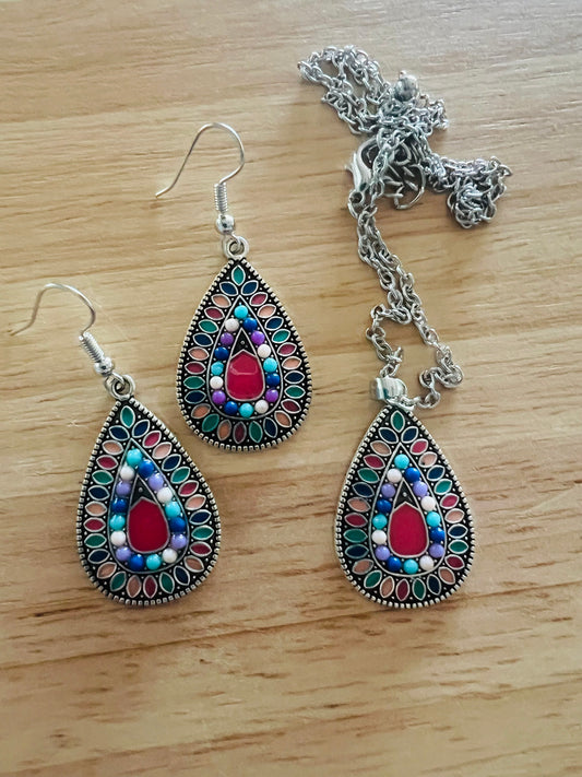 Confetti Teardrop Pendant Earring Set