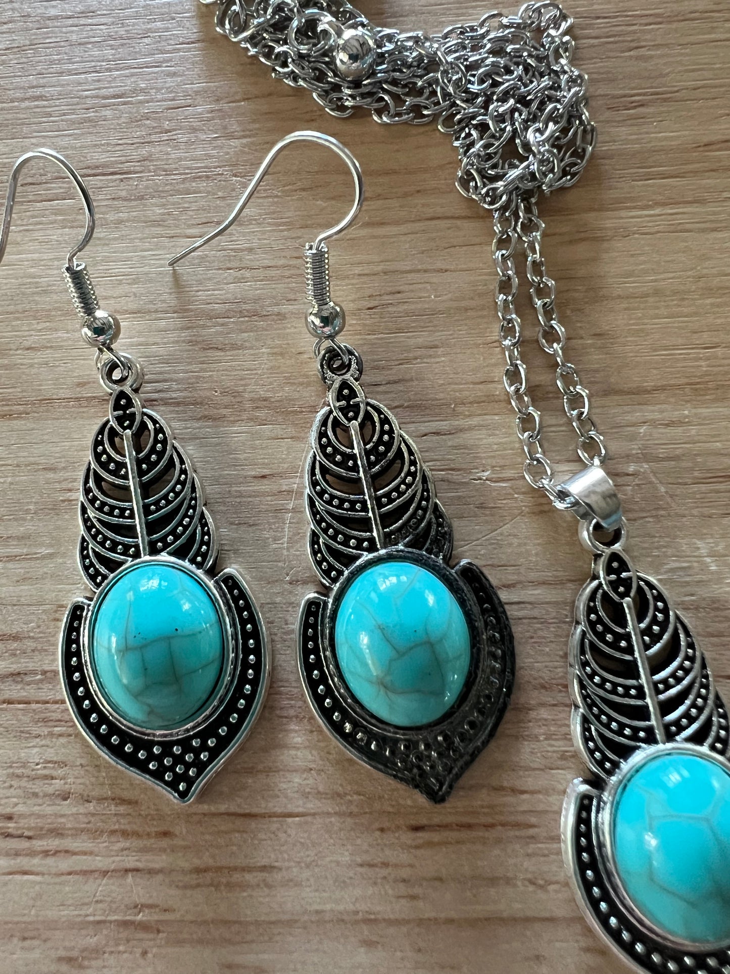 Silver Leaf Turquoise Pendant Earring Set