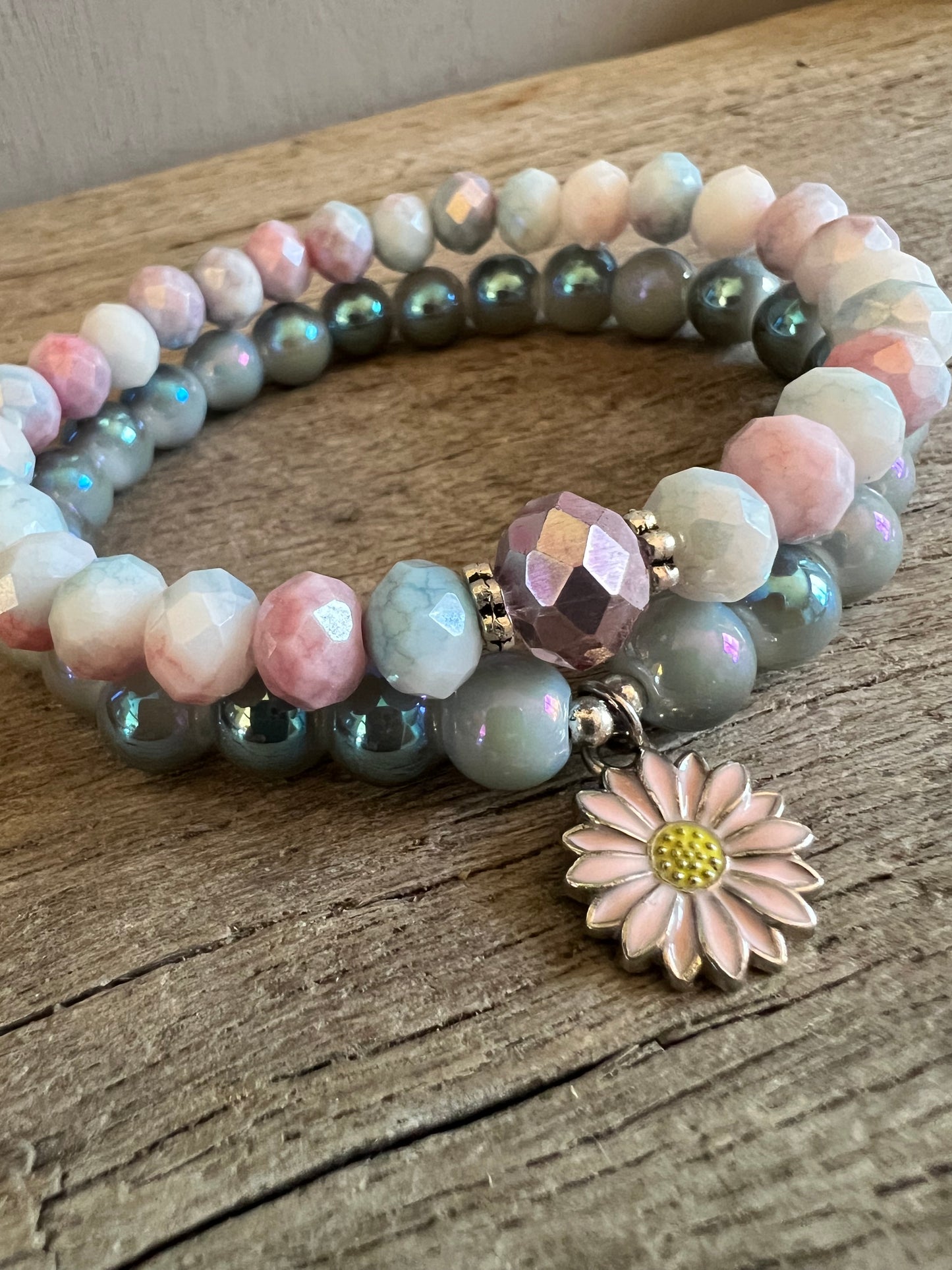 Daisy Charm Czeck Beaded Bracelet Set