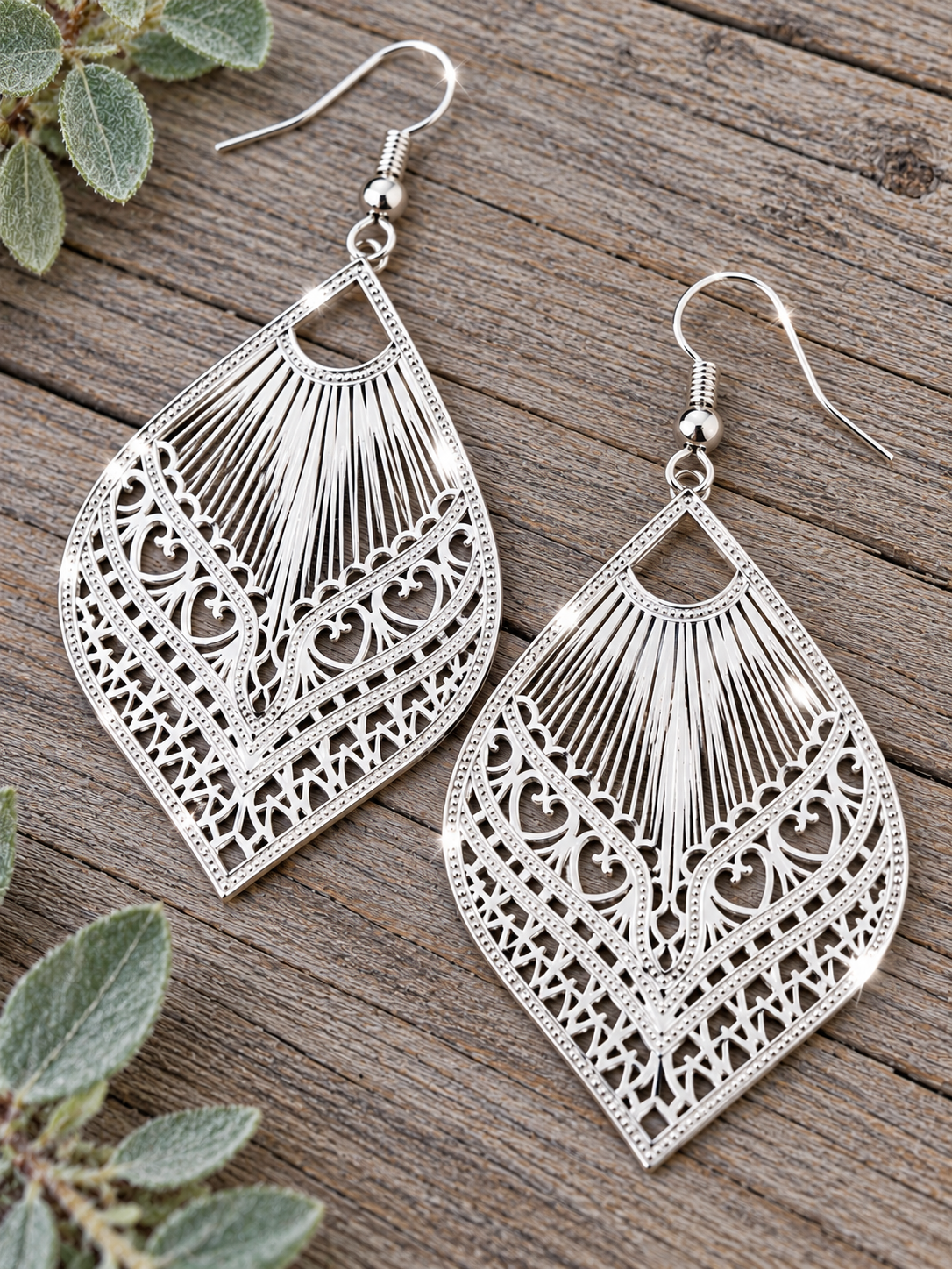 Samantha Shiny Silver Filigree Earrings