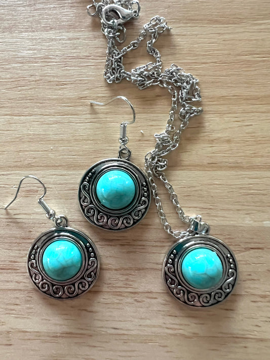 Dyed Turquoise Pendant Earring Set