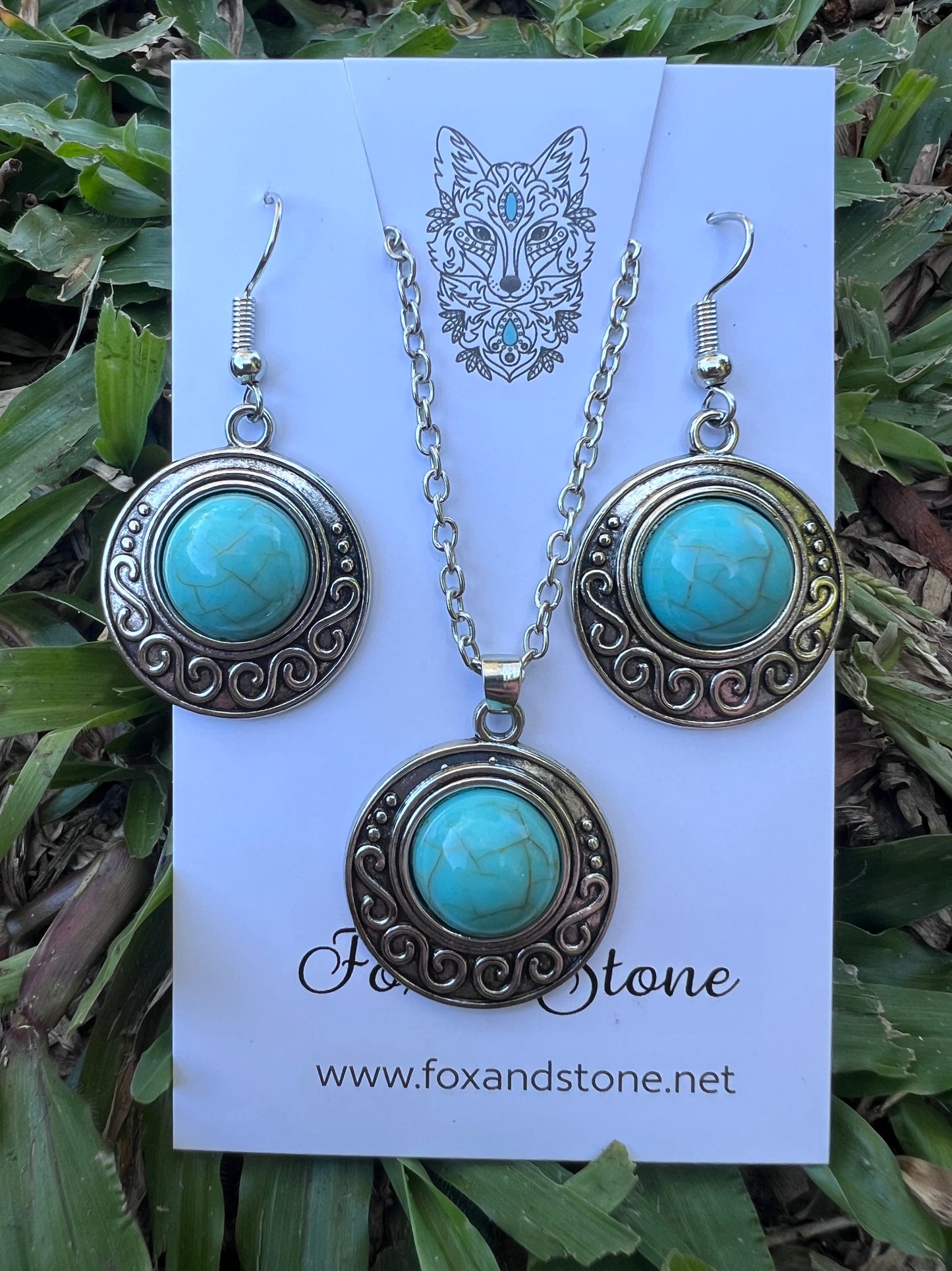 Round Swirl Pendant Earring Set