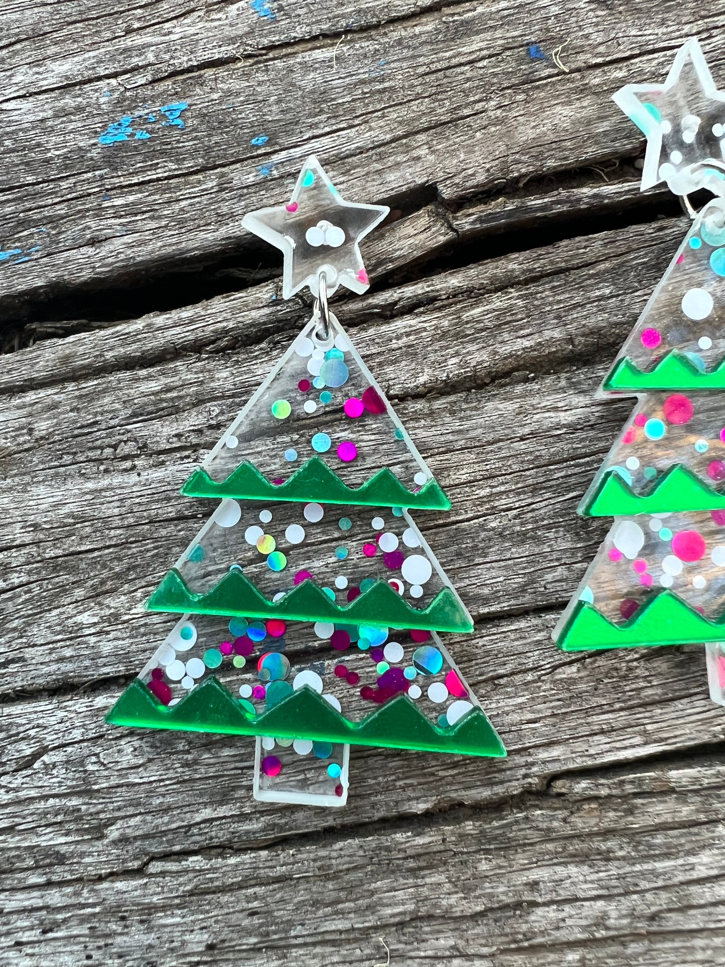 Beautiful Acrylic Mirror Xmas Tree Earrings B