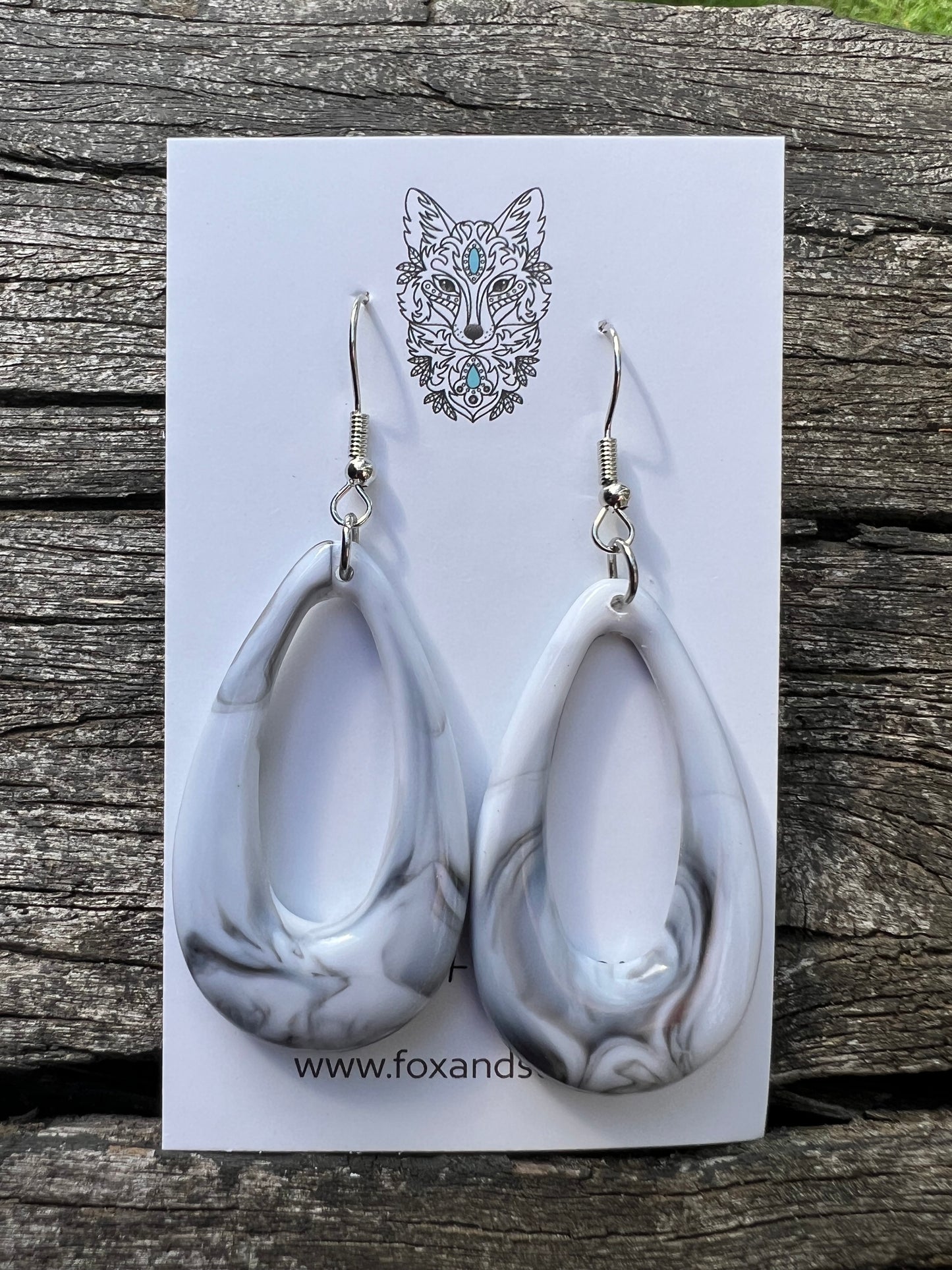 White/Grey Oval Teardrop Dangles
