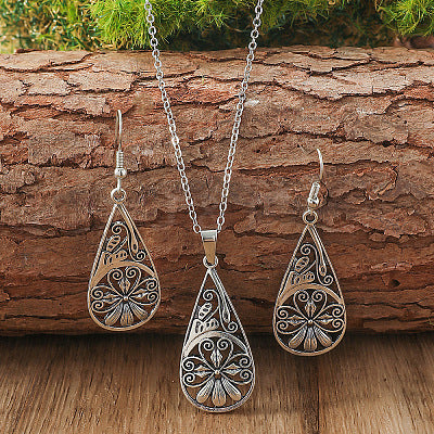 Silver Flower Pendant Earring Set
