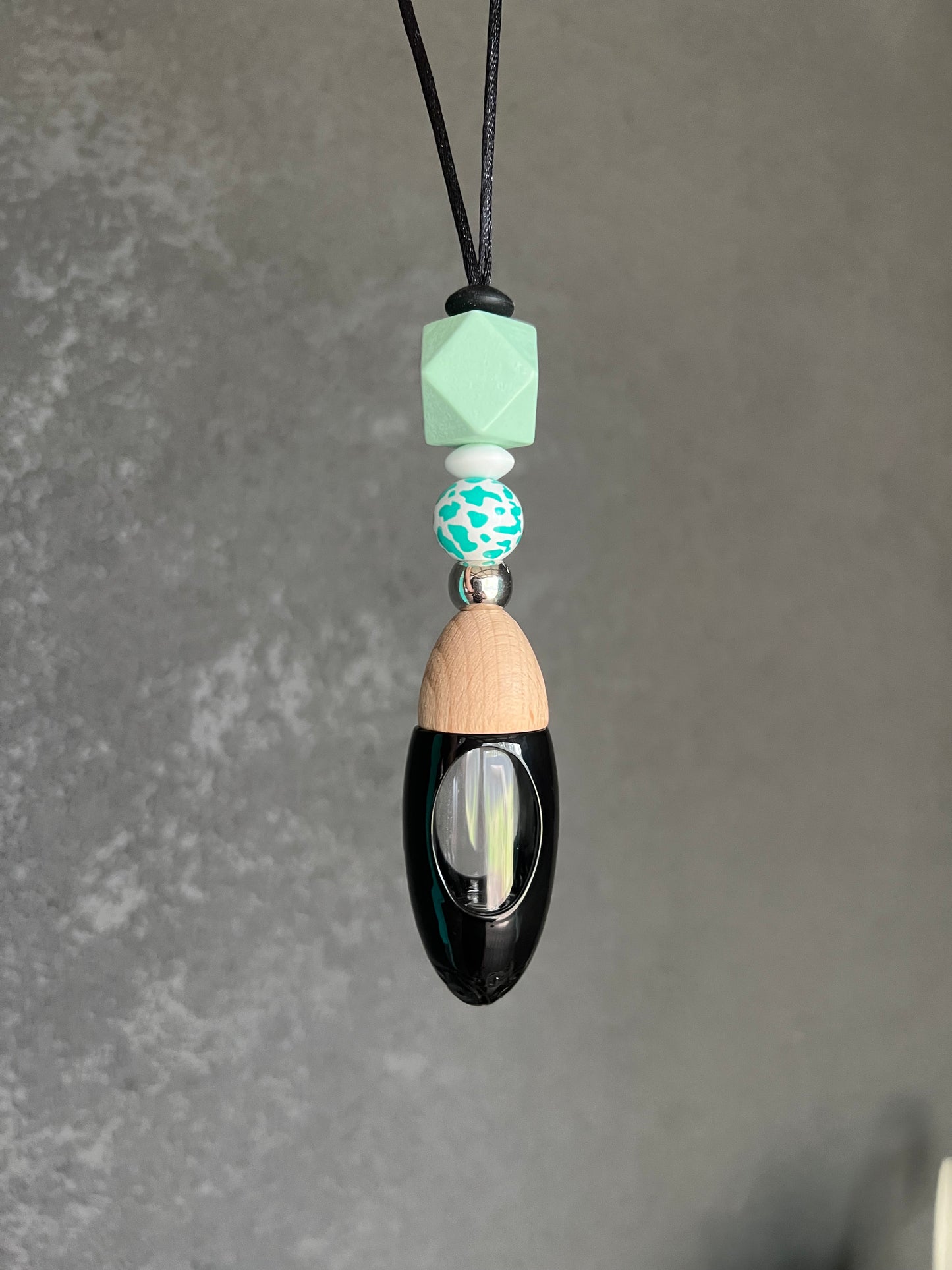Perfume Petals Bullet Oil Diffuser Mint Beads