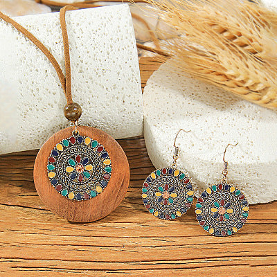Kirally Pendant Earring Set