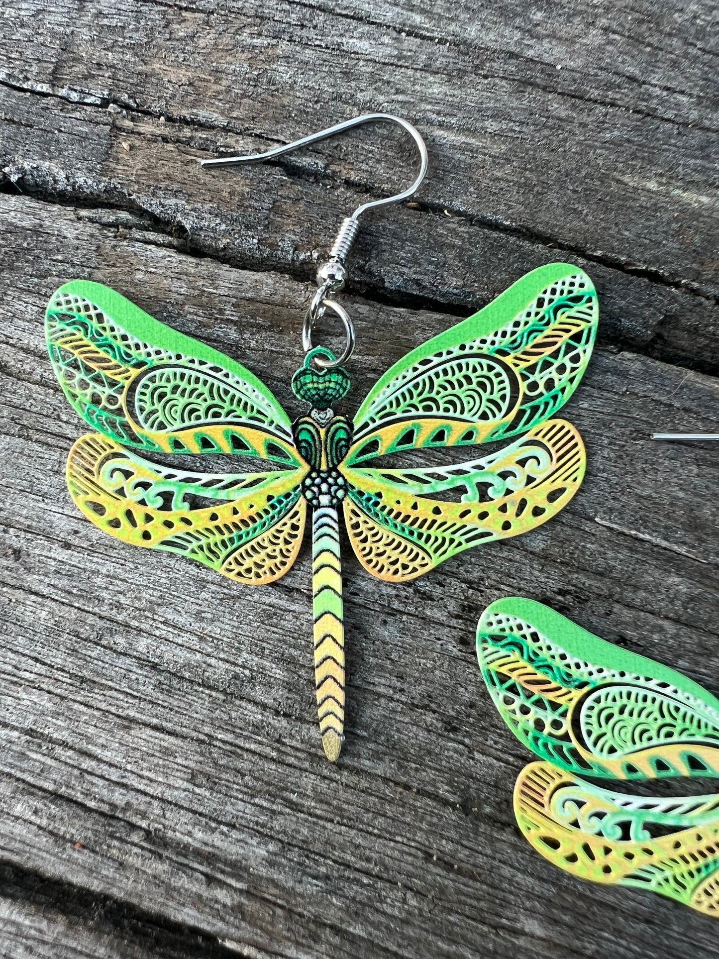 Pretty Green Dragonfly Filigree Earrings