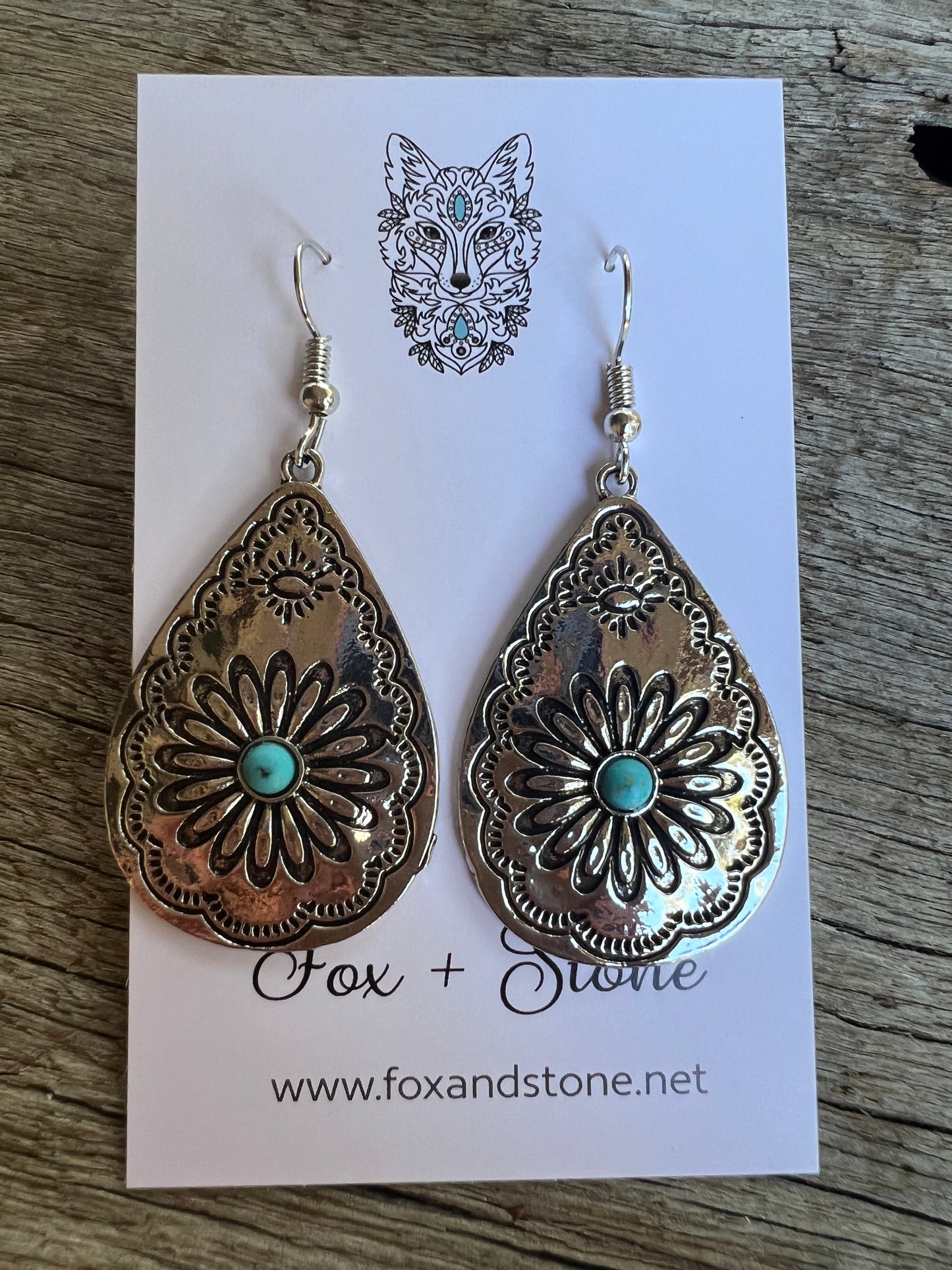 Lux Daisy Metal Earrings