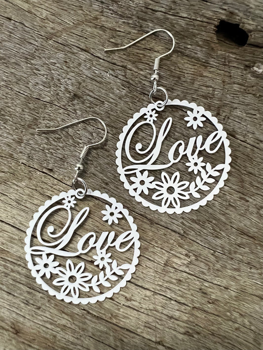 Simply Love White Filigree