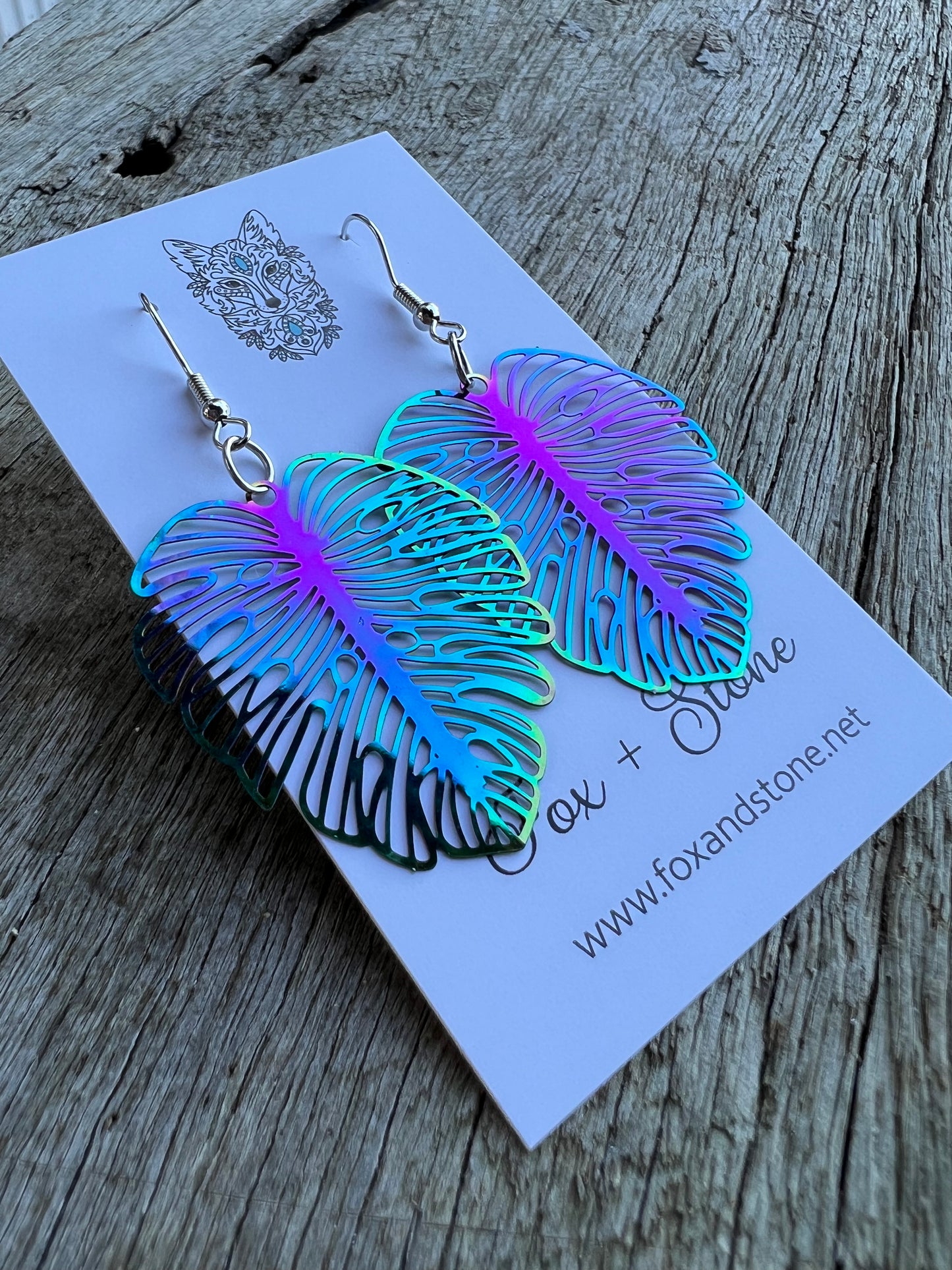 Iridescent Large Monstera Filigree