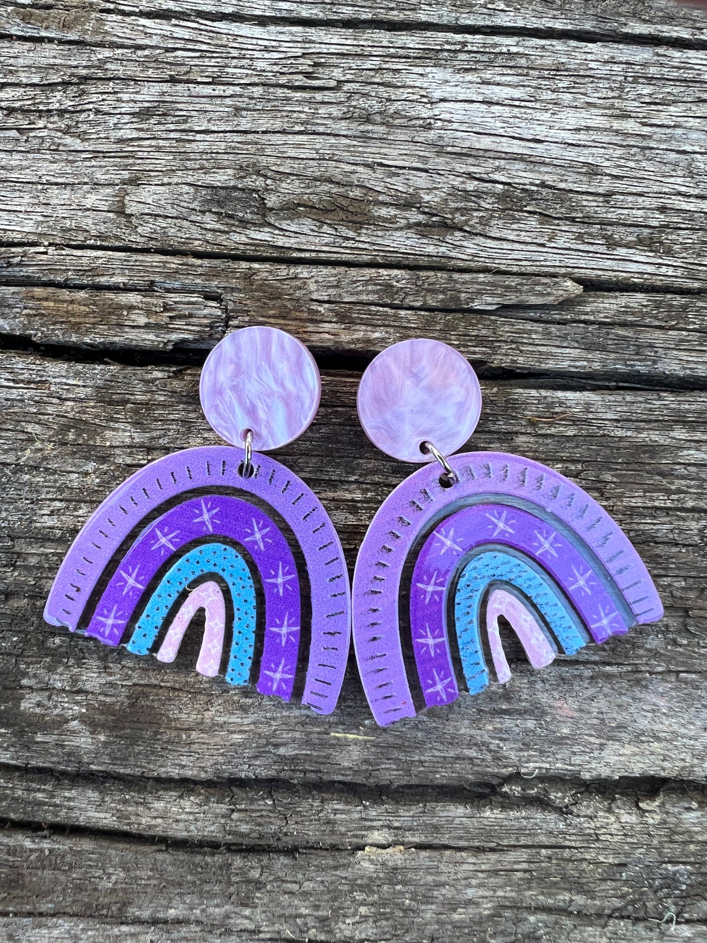 Purple Arch Stud Earrings