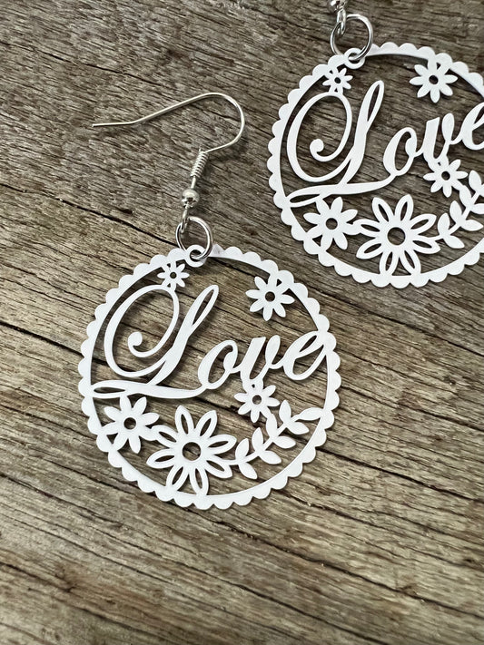 Simply Love White Filigree