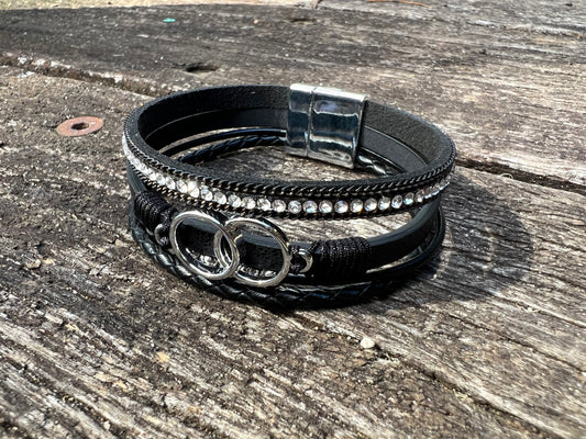 Double Ring Charm Layered Bracelet BLACK
