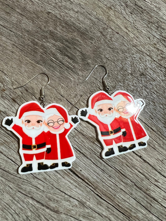 Mr and Mrs Claus wave Earrings