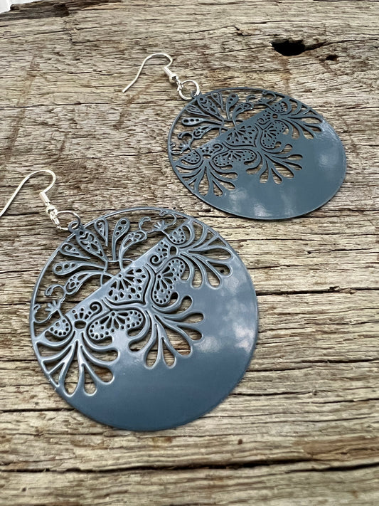 Indigo Lotus Swirl Filigree