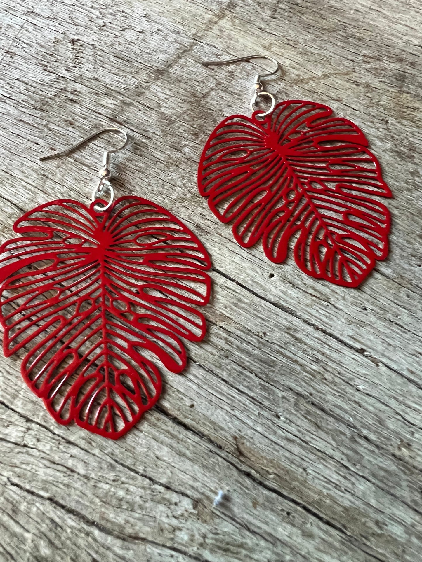 Red Large Monstera Leaf Filigree