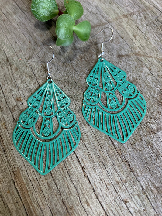 Maggie May Ocean Filigree