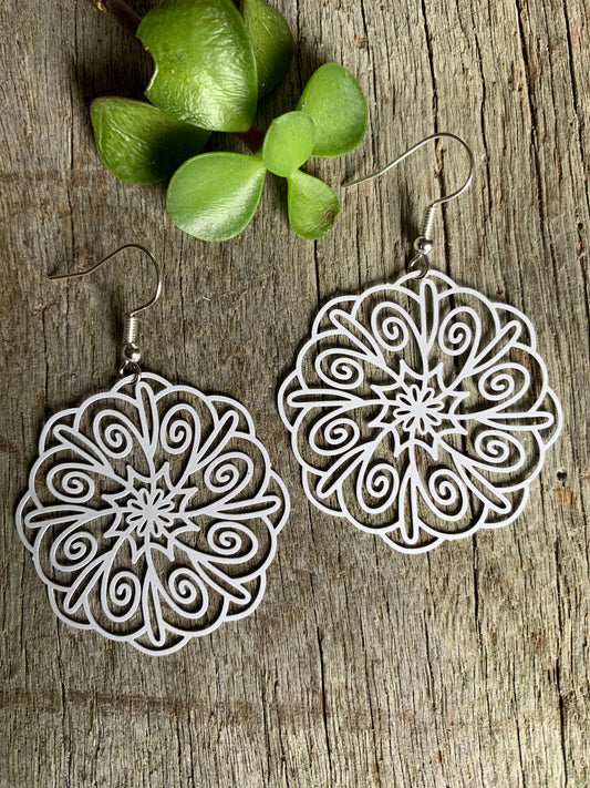 Pure White Harlow Filigree
