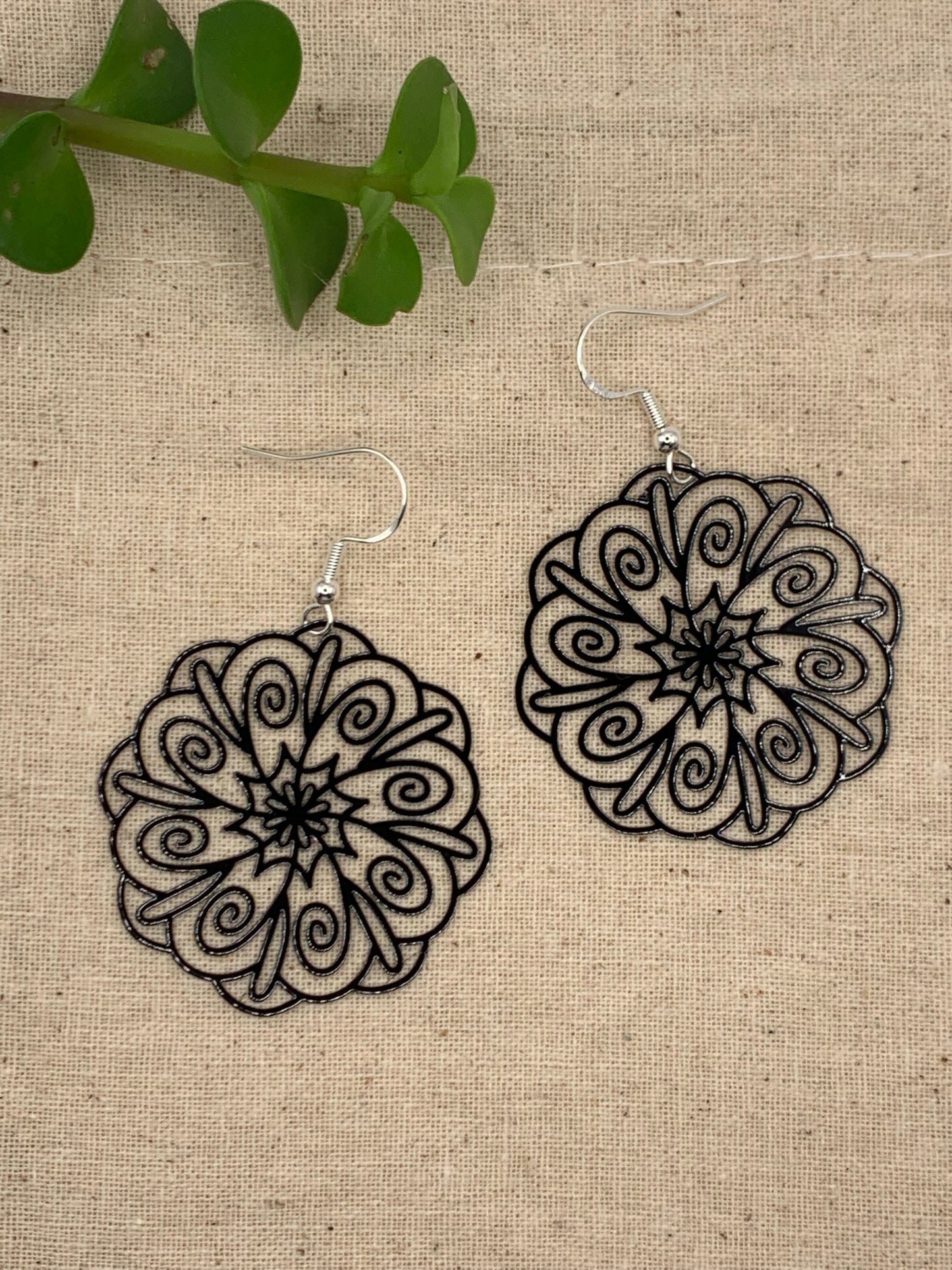 Midnight Harlow Filigree