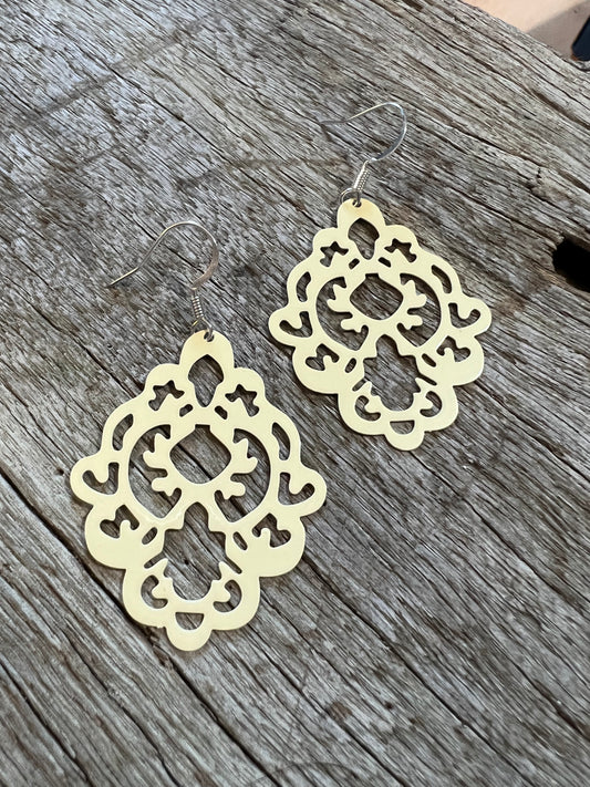 Cream Harley Filigree