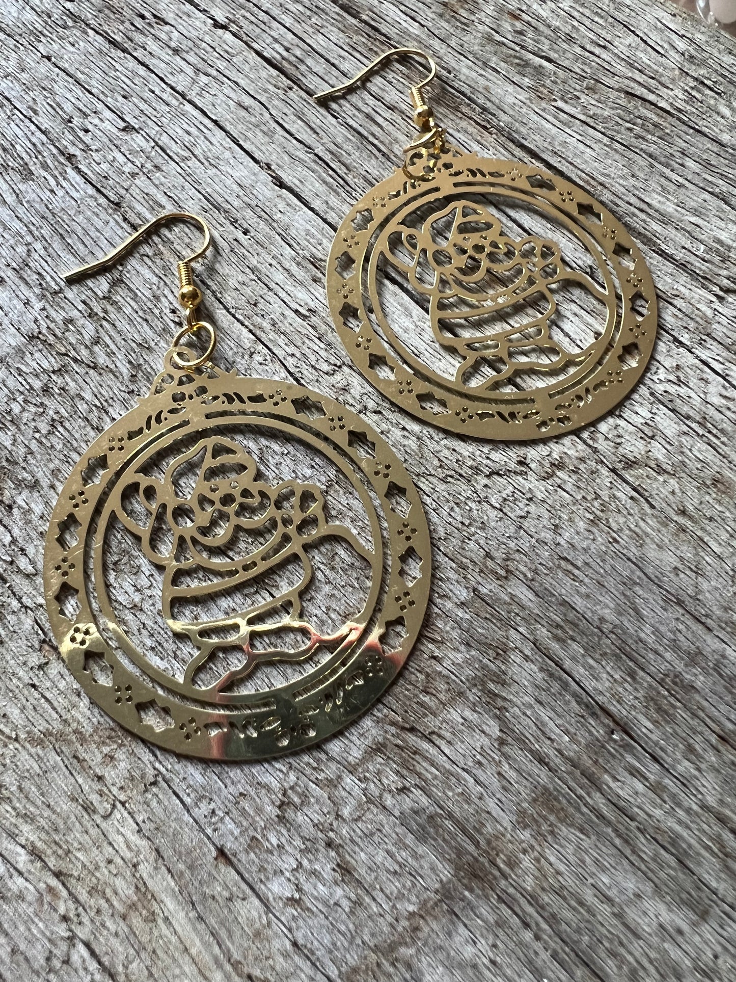 Shiny Gold Christmas Santa Filigree Earrings