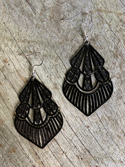 Maggie May Midnight Black Filigree