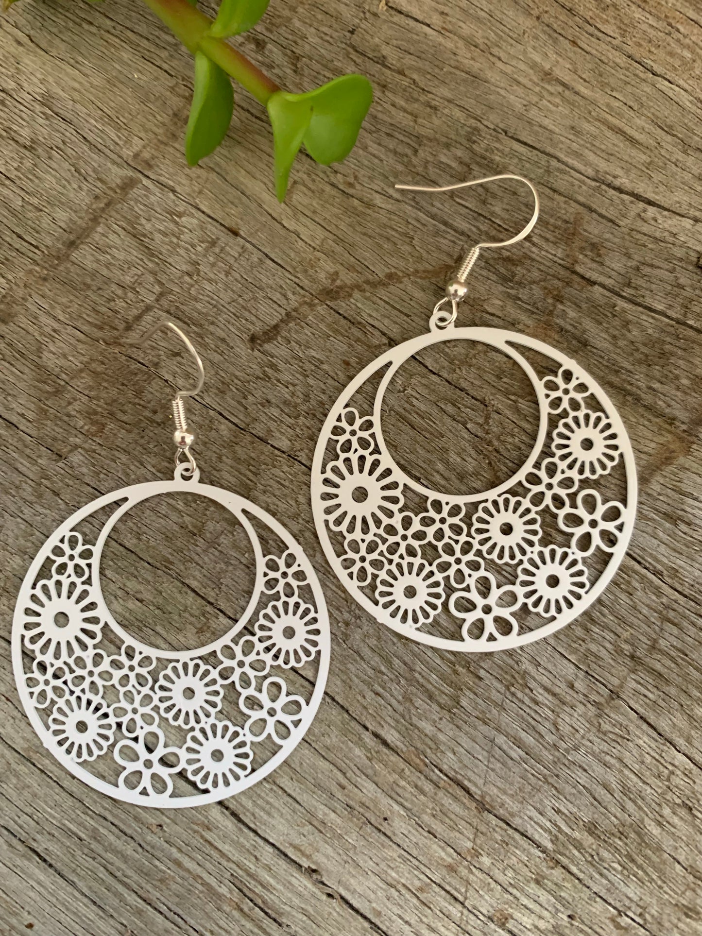 White Natasha Filigree