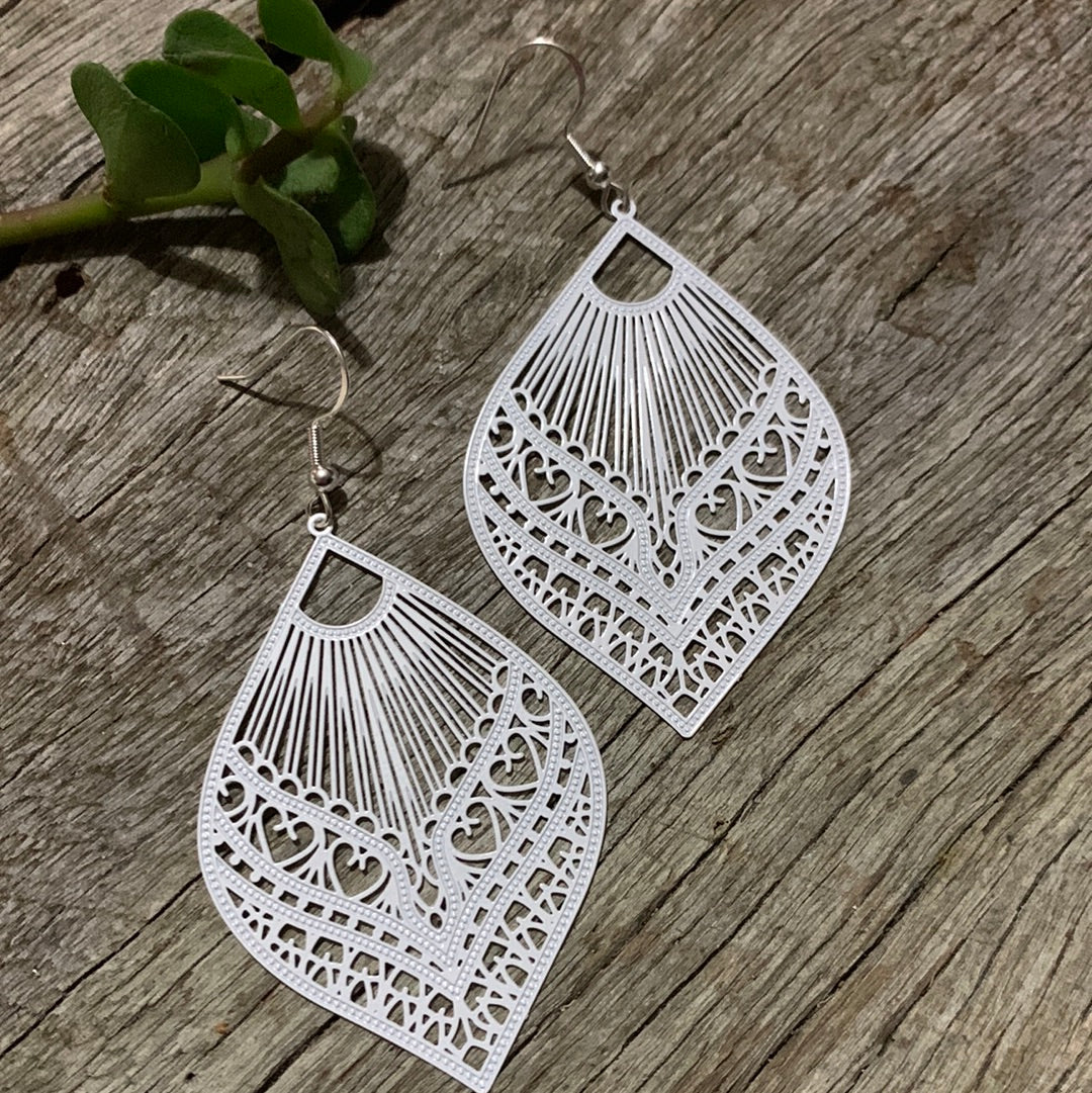Pure White Samantha Filigree