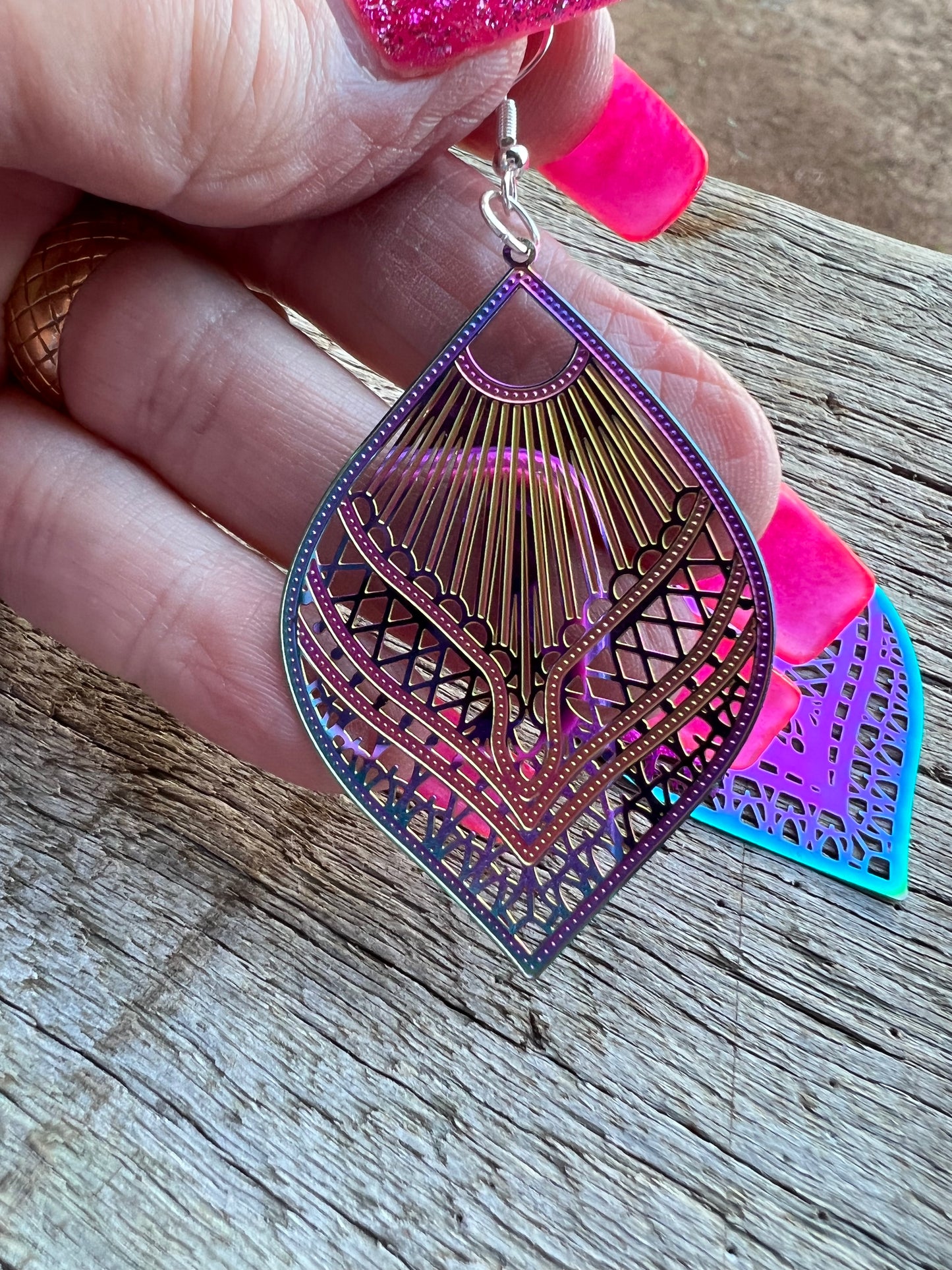 Iridescent Samantha Filigree