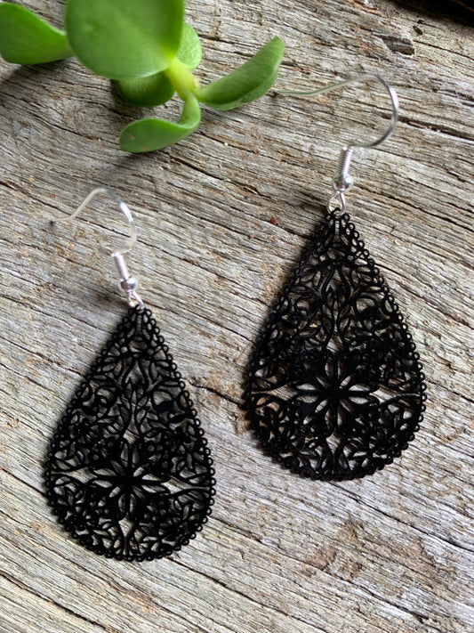 Midnight Black Shelby Filigree