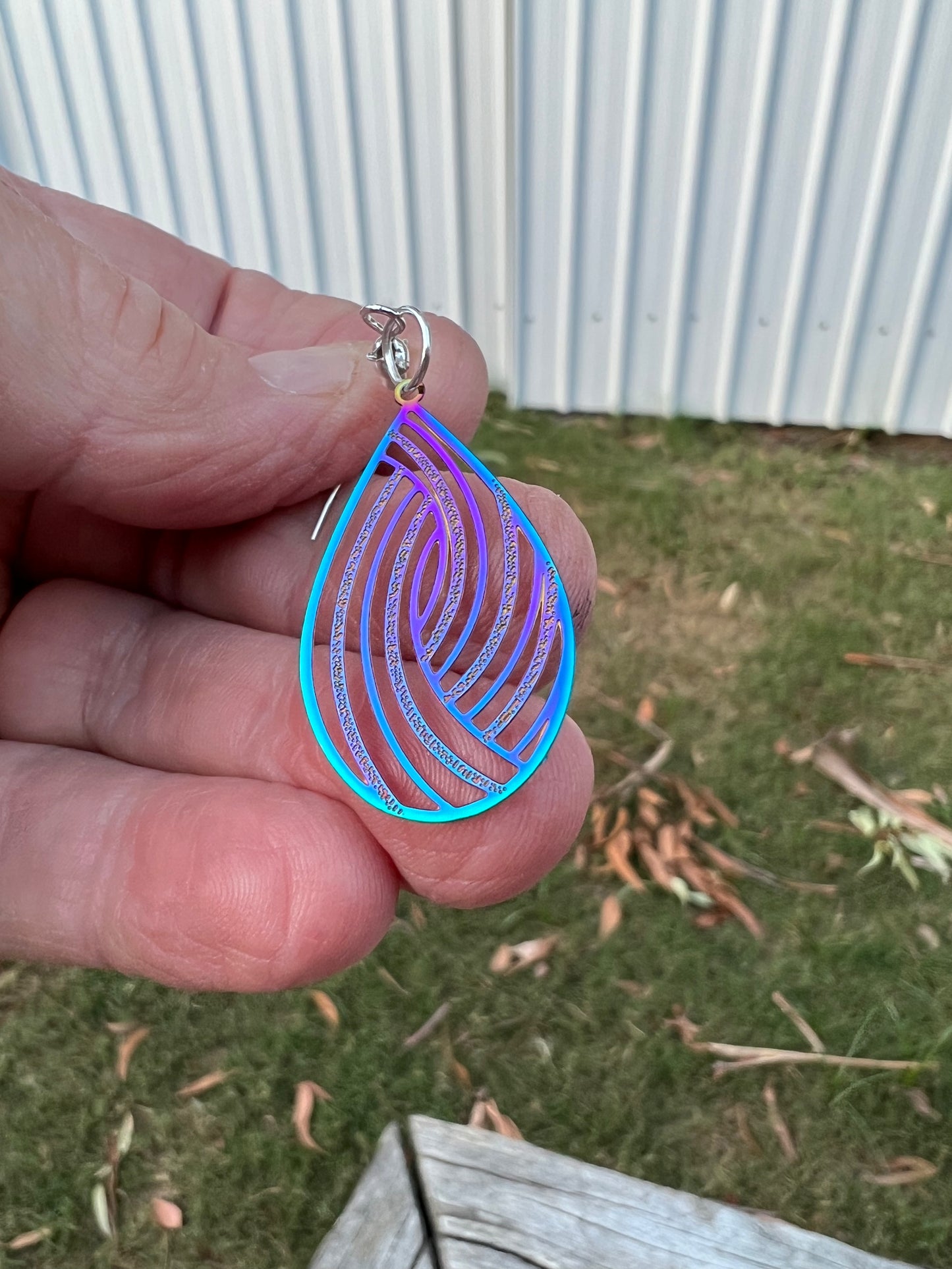Amelia Iridescent Filigree Earrings