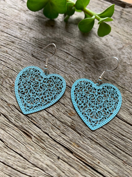 Pretty Blue Heart Filigree