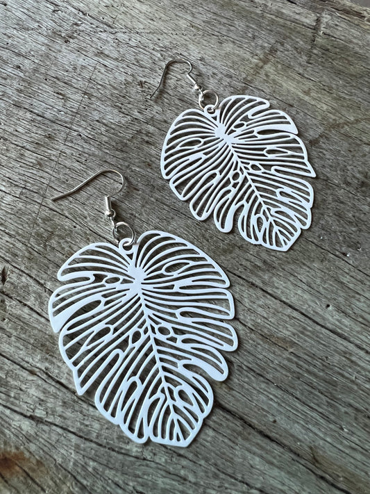 White Large Monstera Leaf Filigree